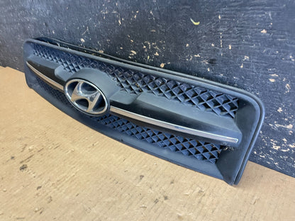 2005 to 2008 Hyundai Tucson Front Upper Grille Grill Oem AA5973 DG2