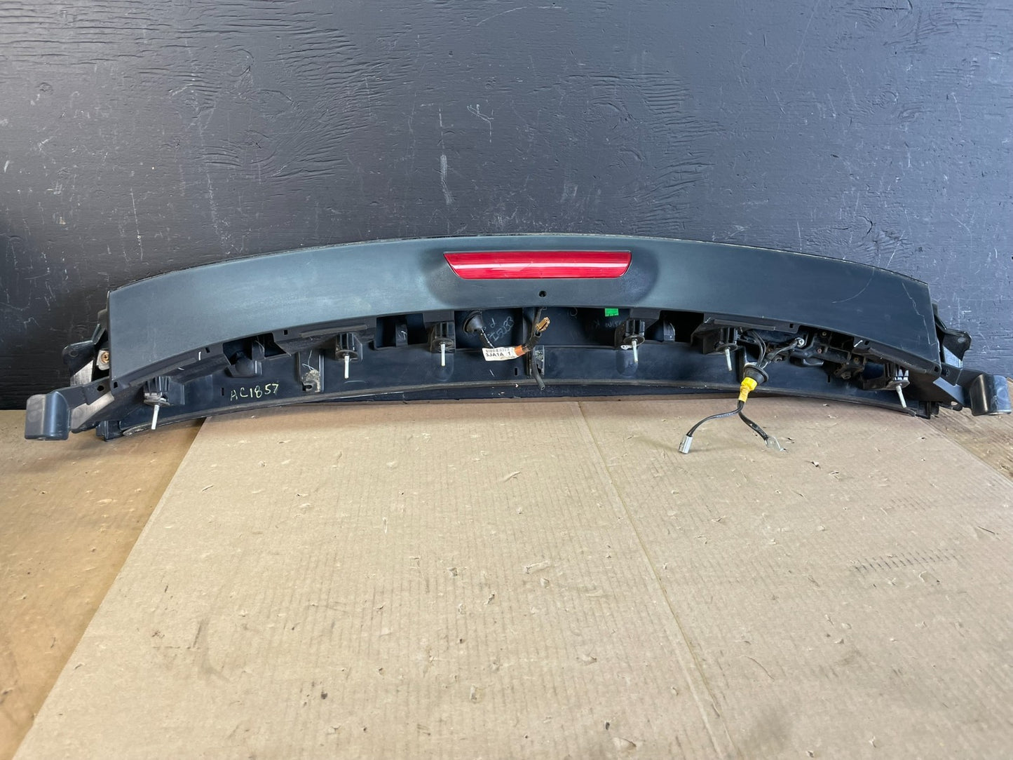 2015 to 2018 Nissan Murano Rear Liftgate Trunk Spoiler OEM AC1857 DG6