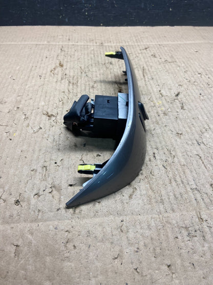 2004 to 2010 Toyota Sienna Right Side Radio Switches Bezel Trim OEM Y5404 DG2