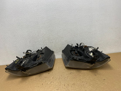 2007 to 2013 Chevrolet Suburban Tahoe Left+Right Set Headlights AF8147 DW6
