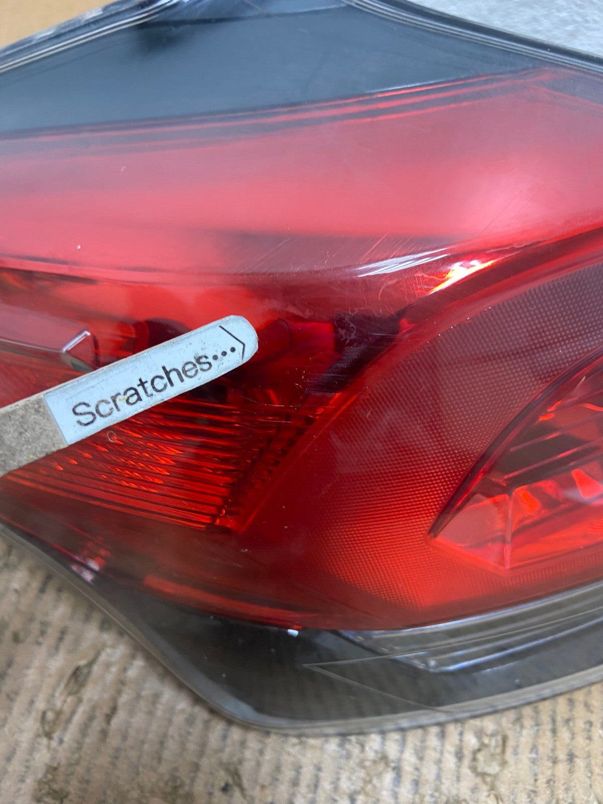 2016 2017 2018 Toyota RAV4 Left Driver LH Side Tail Light AE2680 LK3