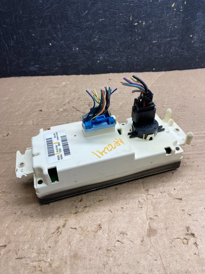 2003 to 2006 Chevrolet Silverado HVAC Heater Climate Control Module AF2241 DW5