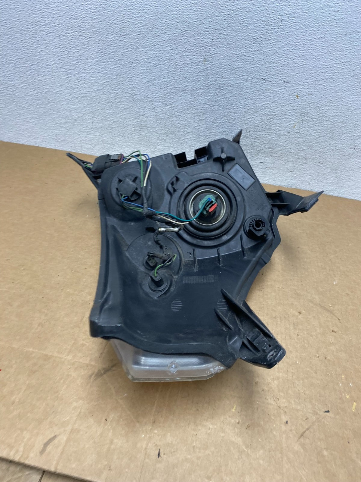 2007 to 2009 Suzuki XL-7 XL7 Right Passenger RH Side Headlight AD6099 DW6