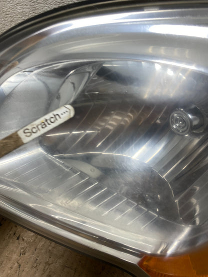 2007 to 2010 Kia Sportage Left Driver LH Halogen Headlight P8827 DW4