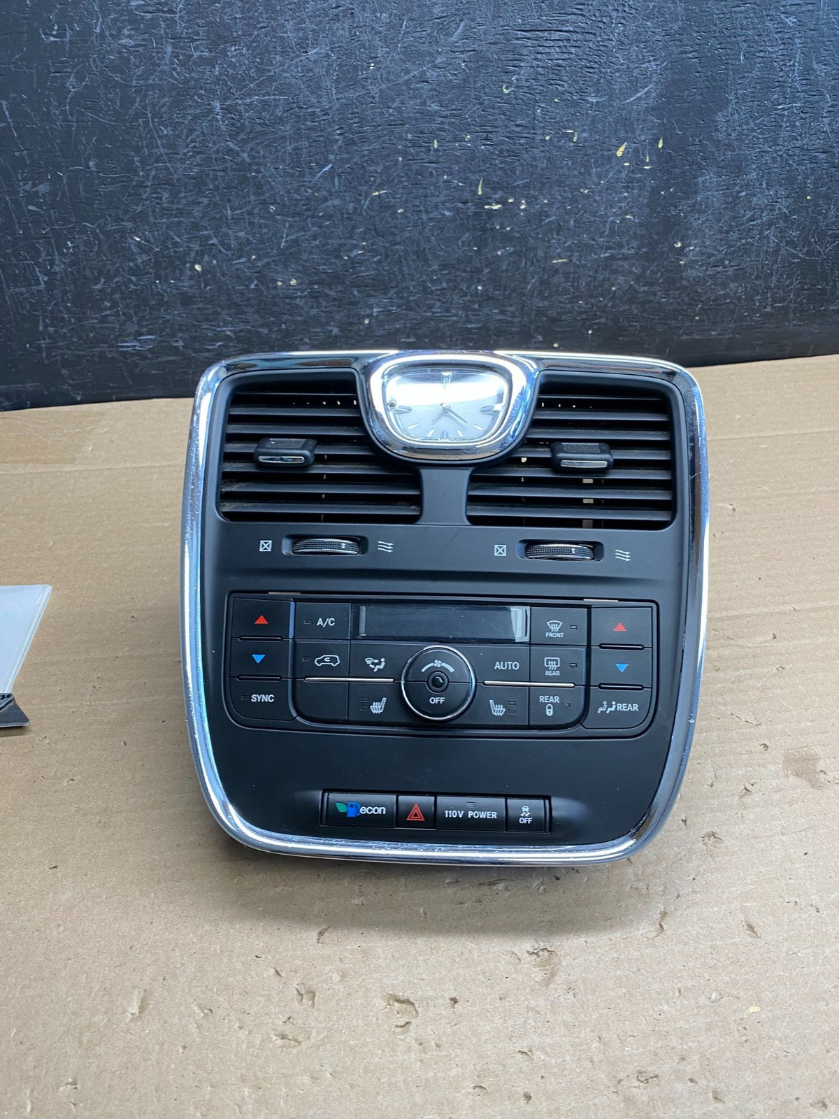 2011-2016 Chrysler Town Country Climate Control Panel Center Dash Trim AG5274 DG0