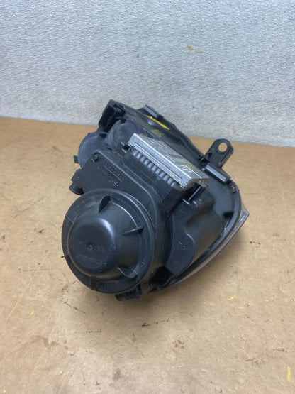 2006 to 2009 Volkswagen Jetta Golf Left Driver HID Xenon Headlight Oem X5532 DW8