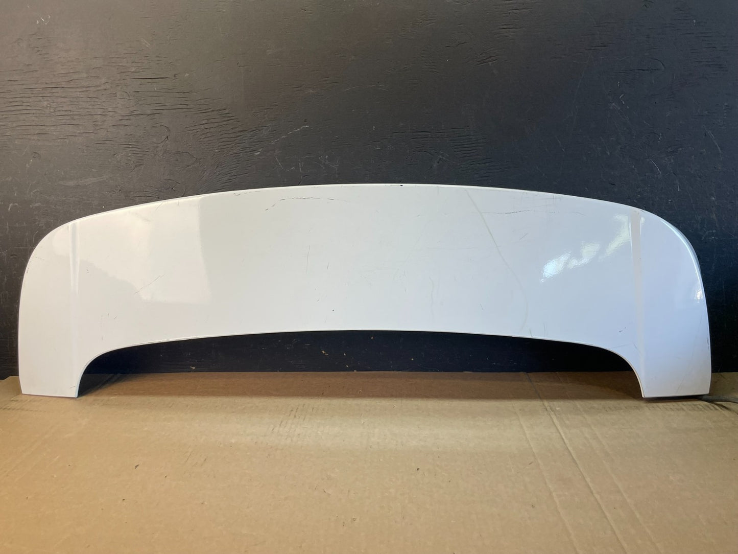2014 - 2019 Jeep Grand Cherokee Liftgate Back Door Spoiler & Light ad0094 DG0