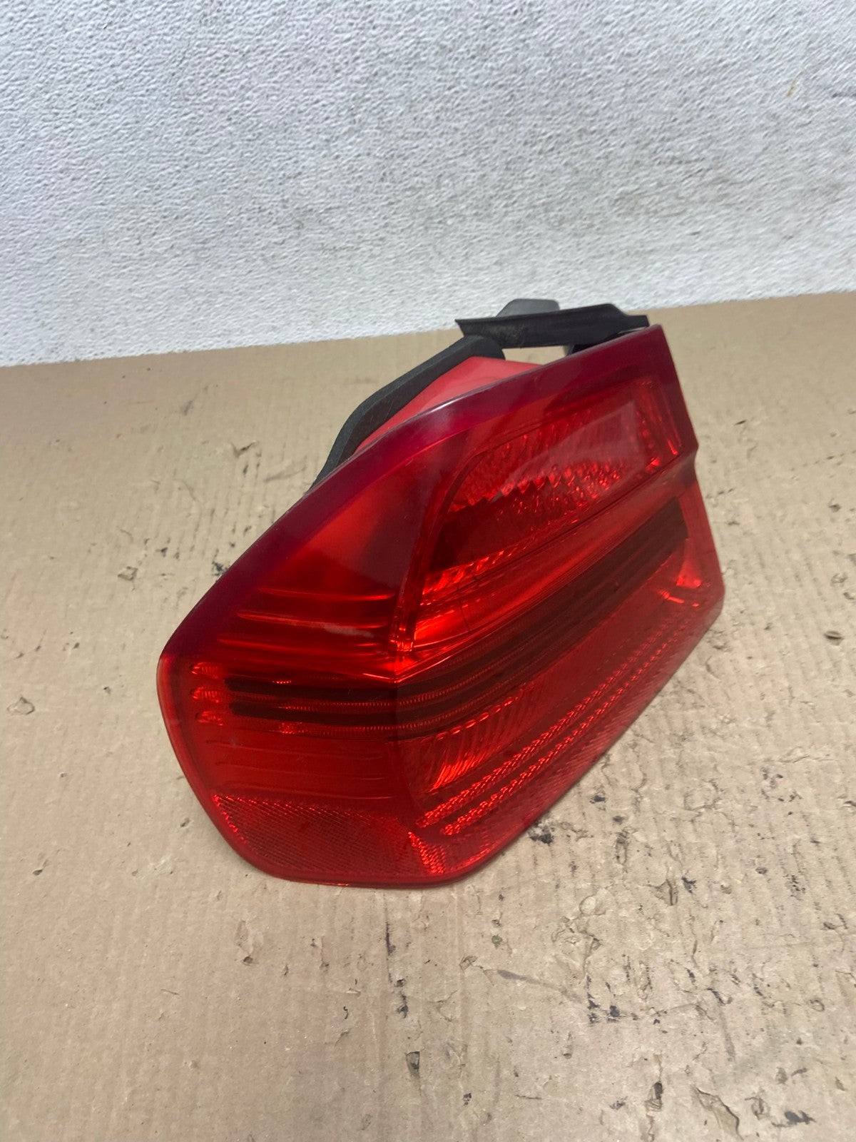 2006 2007 2008 BMW 328i 3 Series Left Driver Lh Side Tail Light AF7084 LK2
