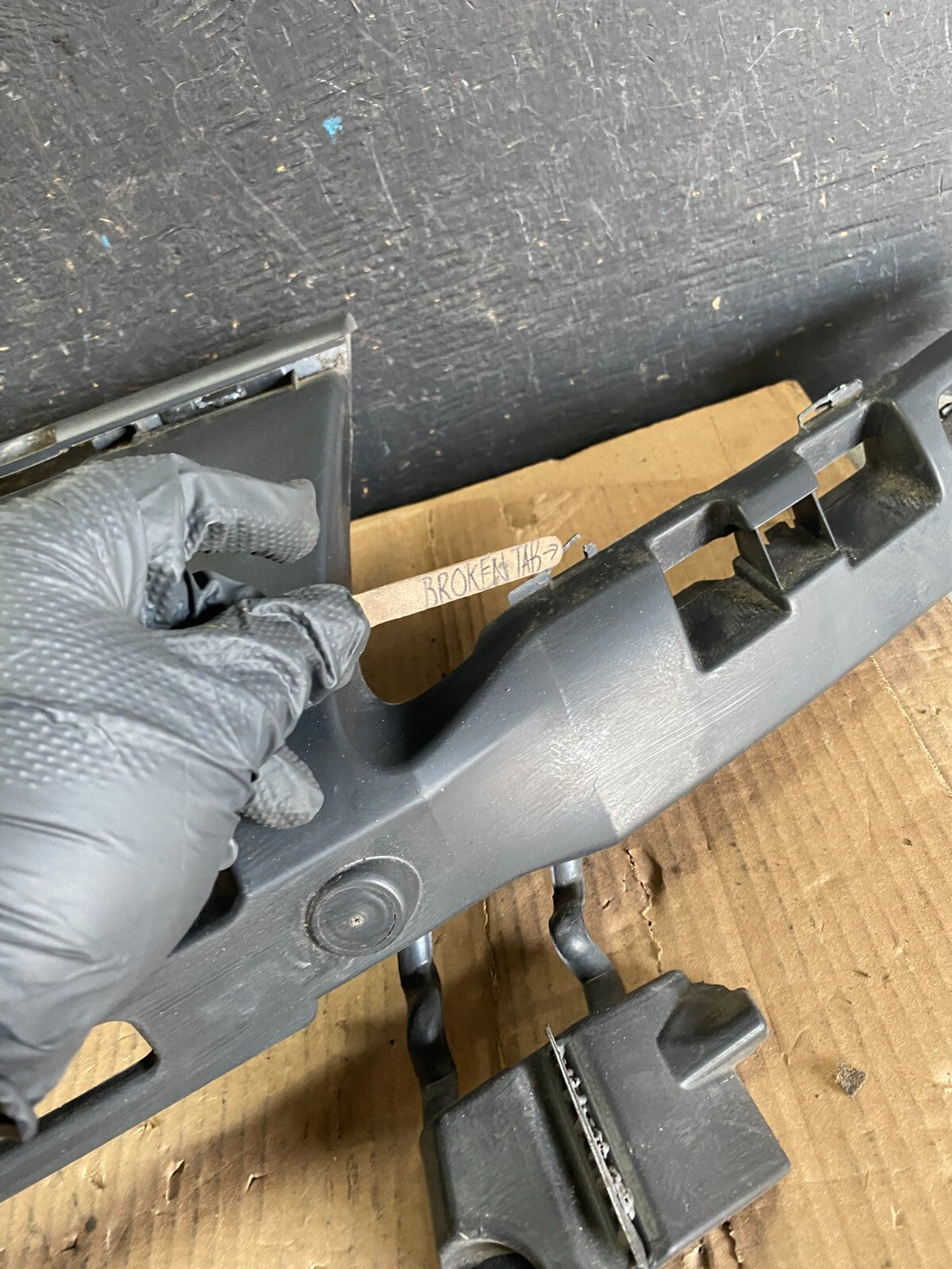 2008 to 2010 Porsche Cayenne Front Under Bumper Garnish 7L5853915 N8947 DG4