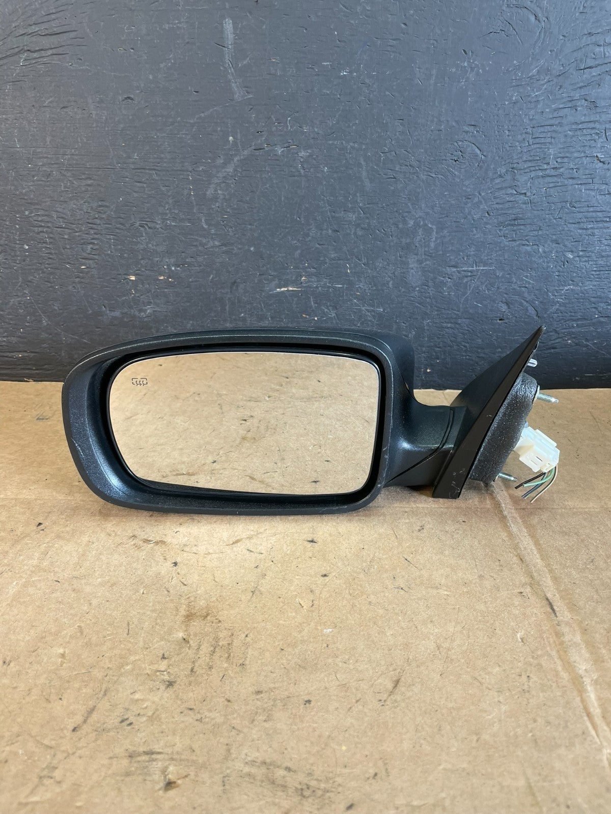 2013 to 2016 Dodge Dart Left Driver LH Door View Mirror AE1035 DG8