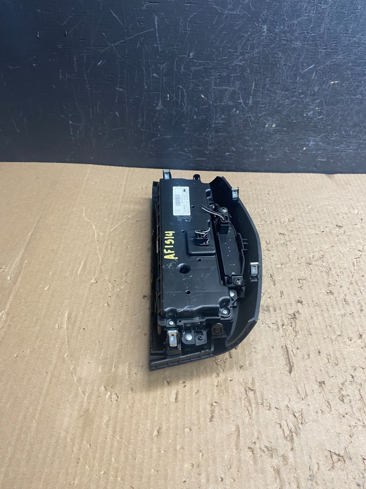 2017 to 2020 Nissan Rogue Heater Temperature AC Climate Control AF1514 DG4