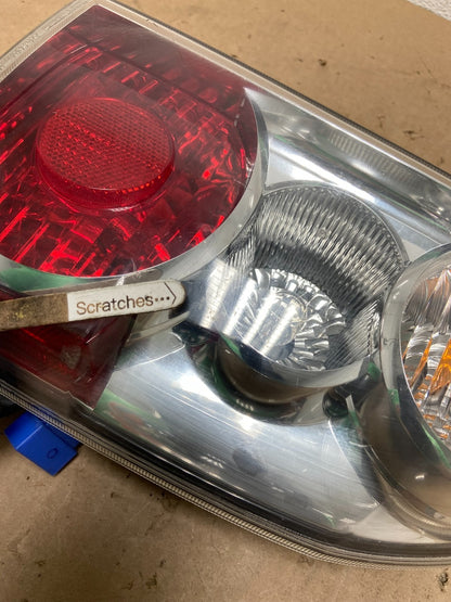 2004 2005 2006 Suzuki XL-7 Vitara Right RH Side Tail Light AG3223