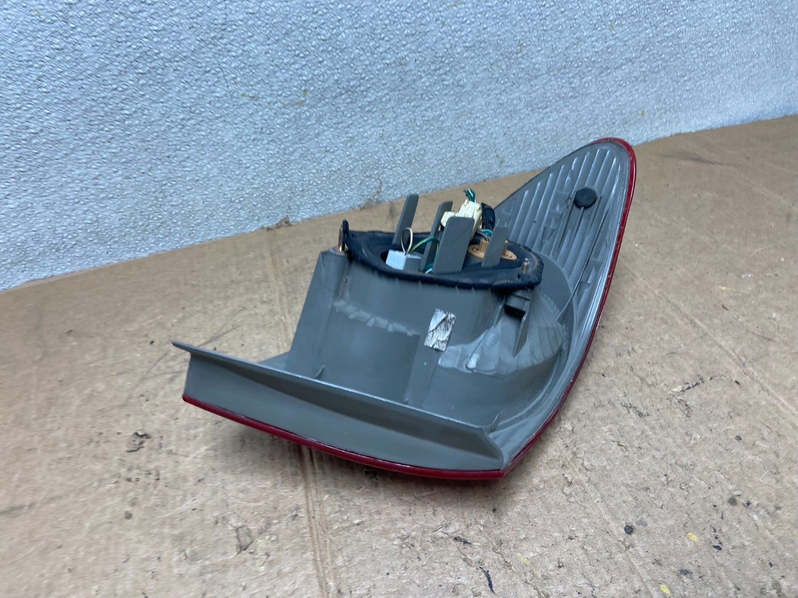 2006 - 2008 Toyota Corolla Right Passenger RH Side Tail light AA3865 DW4