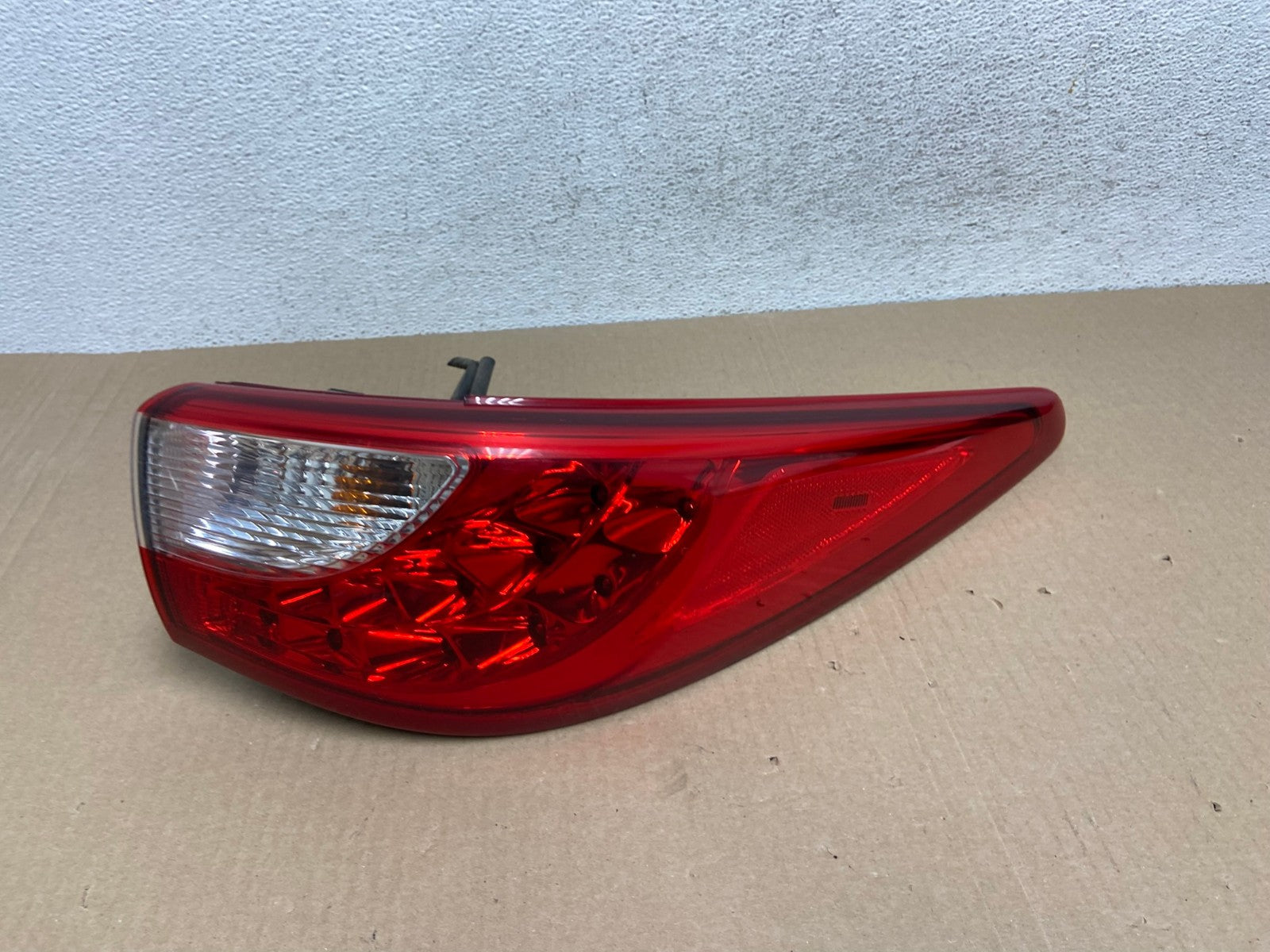 2013-2015 Infiniti JX35 QX60 Right Passenger RH Led Tail Light AE9437 LK0