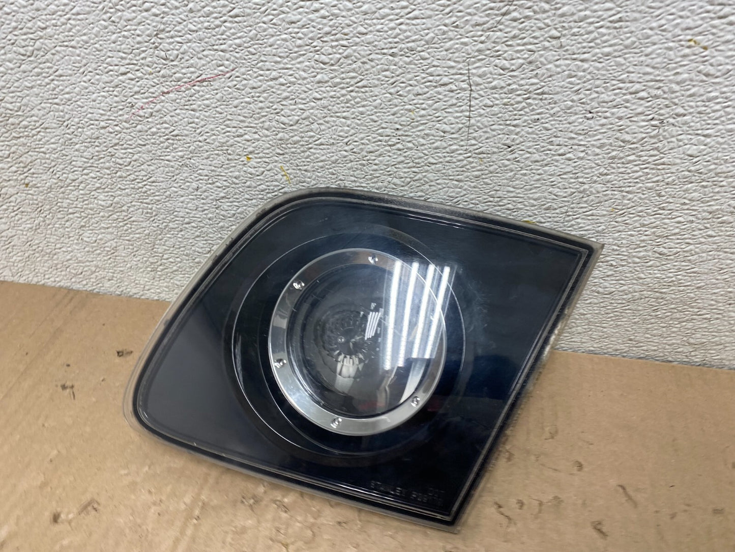 2004 - 2009 Mazda 3 Sedan Right Passenger Rh Side Tail Light inner I8136 DW1