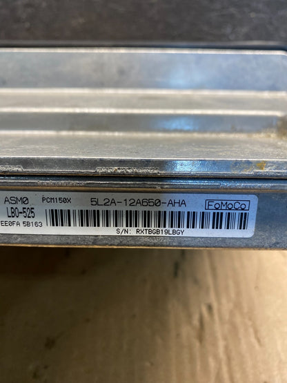 2005 Ford Explorer Mountaineer Engine Control ECU Computer Module AE7668 DW2