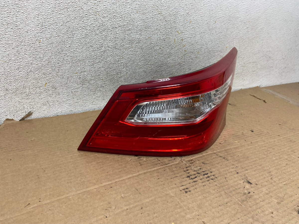 2016 2017 2018 Nissan Altima Right Passenger RH Side Tail Light AH4395 LK1