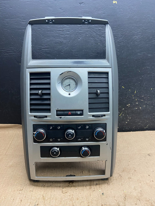 2008-2010 Dodge Grand Caravan Radio Bezel Climate Control Heat AC Z2035 DG0
