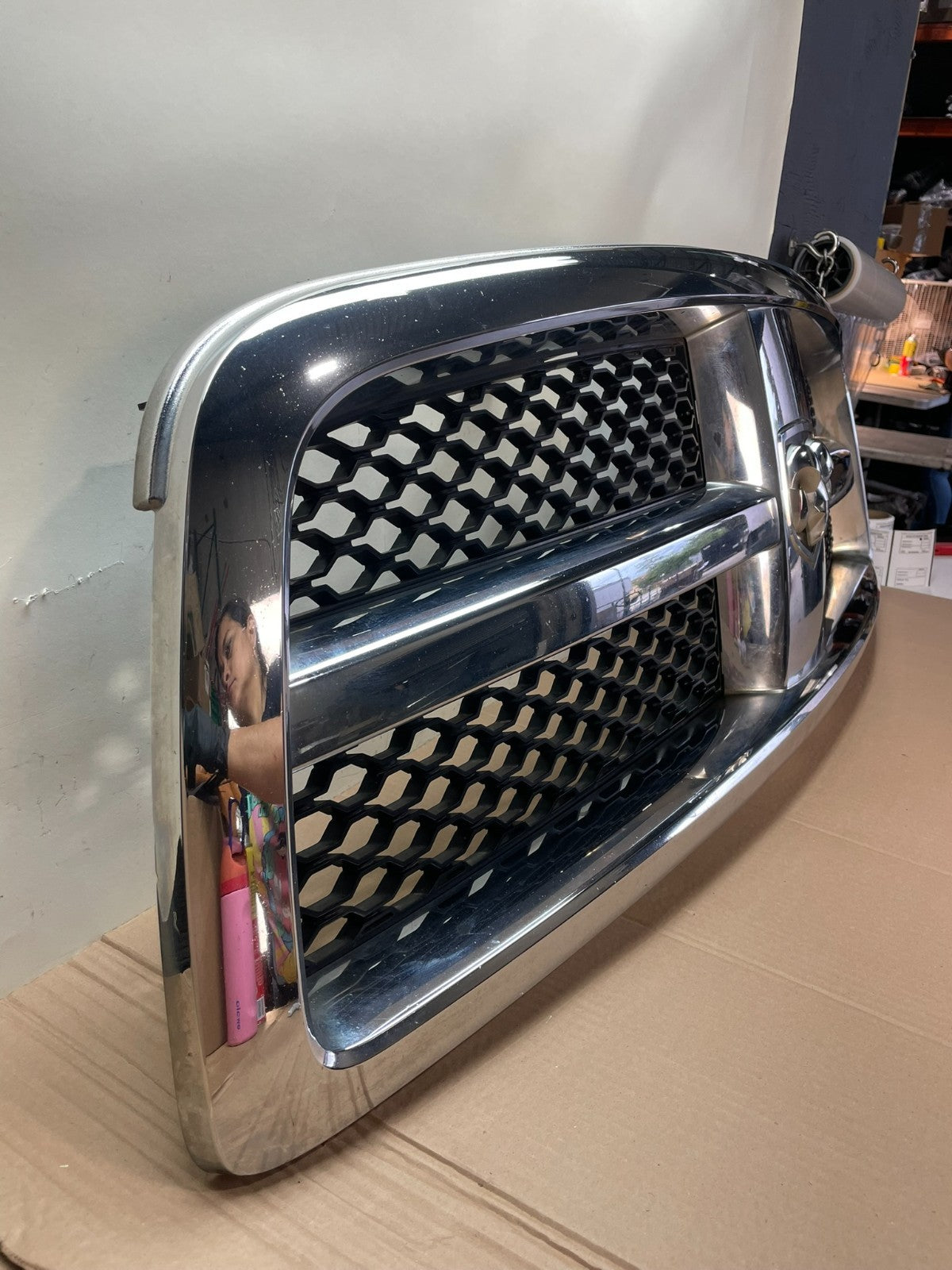 2009 to 2012 Dodge Ram 1500 Front Upper Grille Grill AH6434 DG2