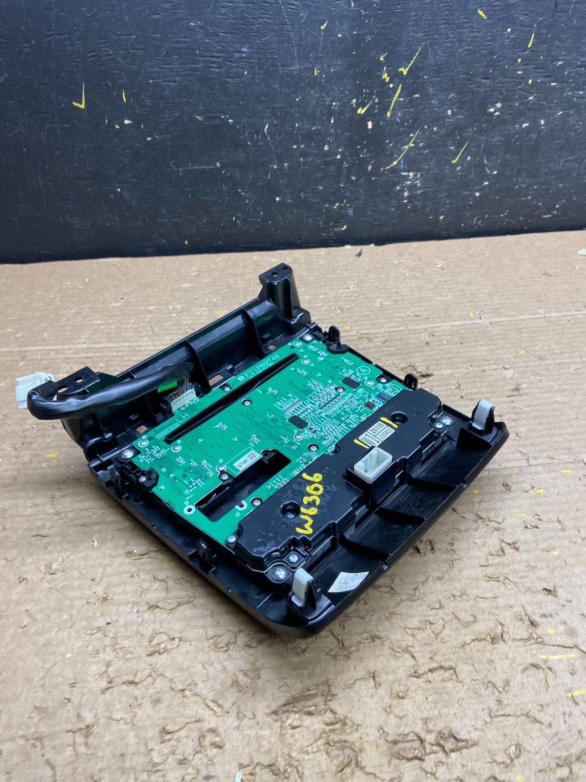 2009 2011 Nissan Maxima Radio Audio Panel Climate Control Bezel Trim W6306 DG3