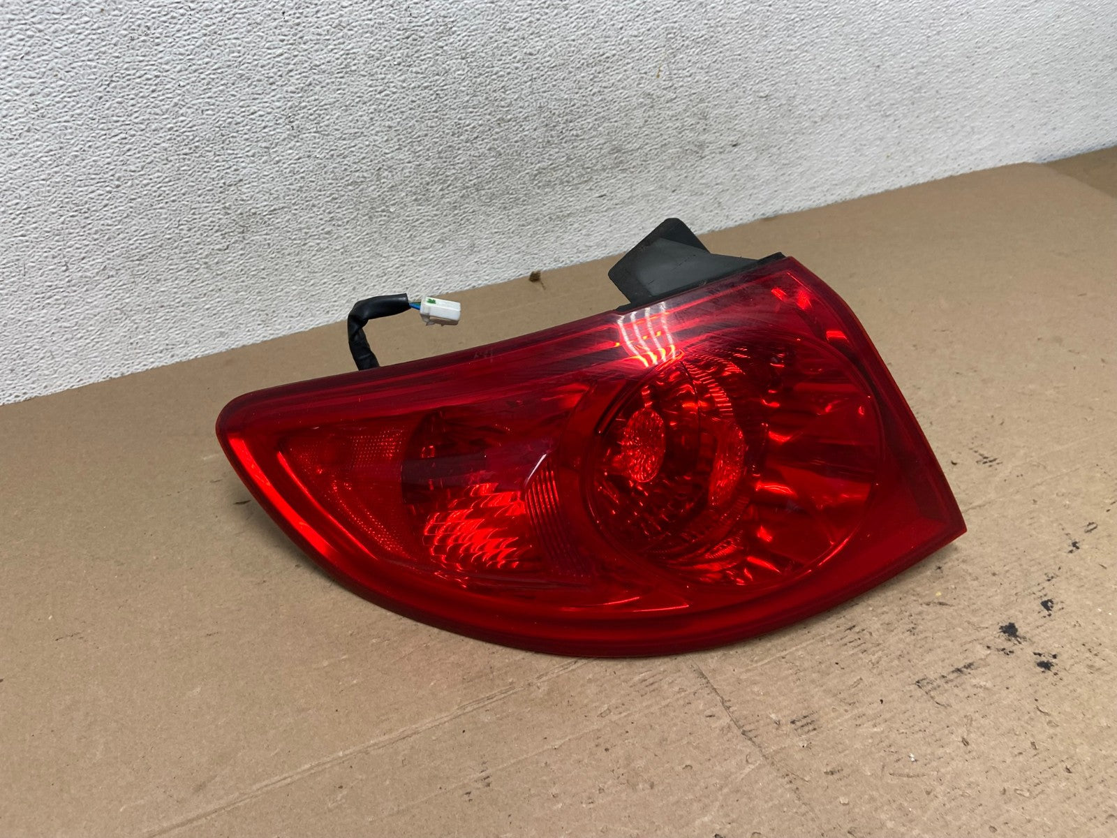 2007 - 2009 Hyundai Santa Fe Left Driver LH Side Tail Light AF4762 LK2