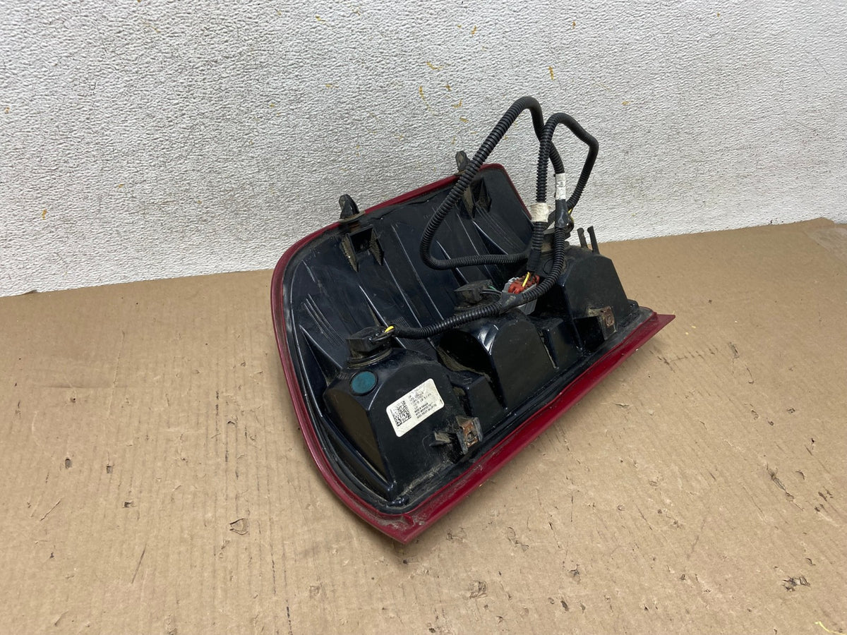 2007 to 2013 Chevrolet Silverado Left Driver LH Side Tail Light AH5893 LK6