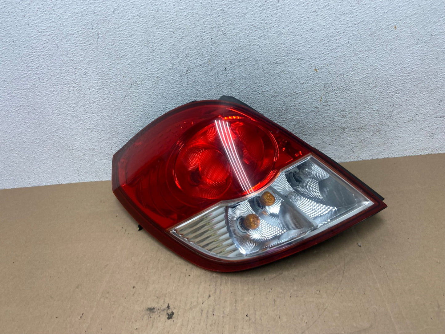 2008 2009 2010 Saturn Vue Left Driver Lh Tail Light Side AE4991 LK0