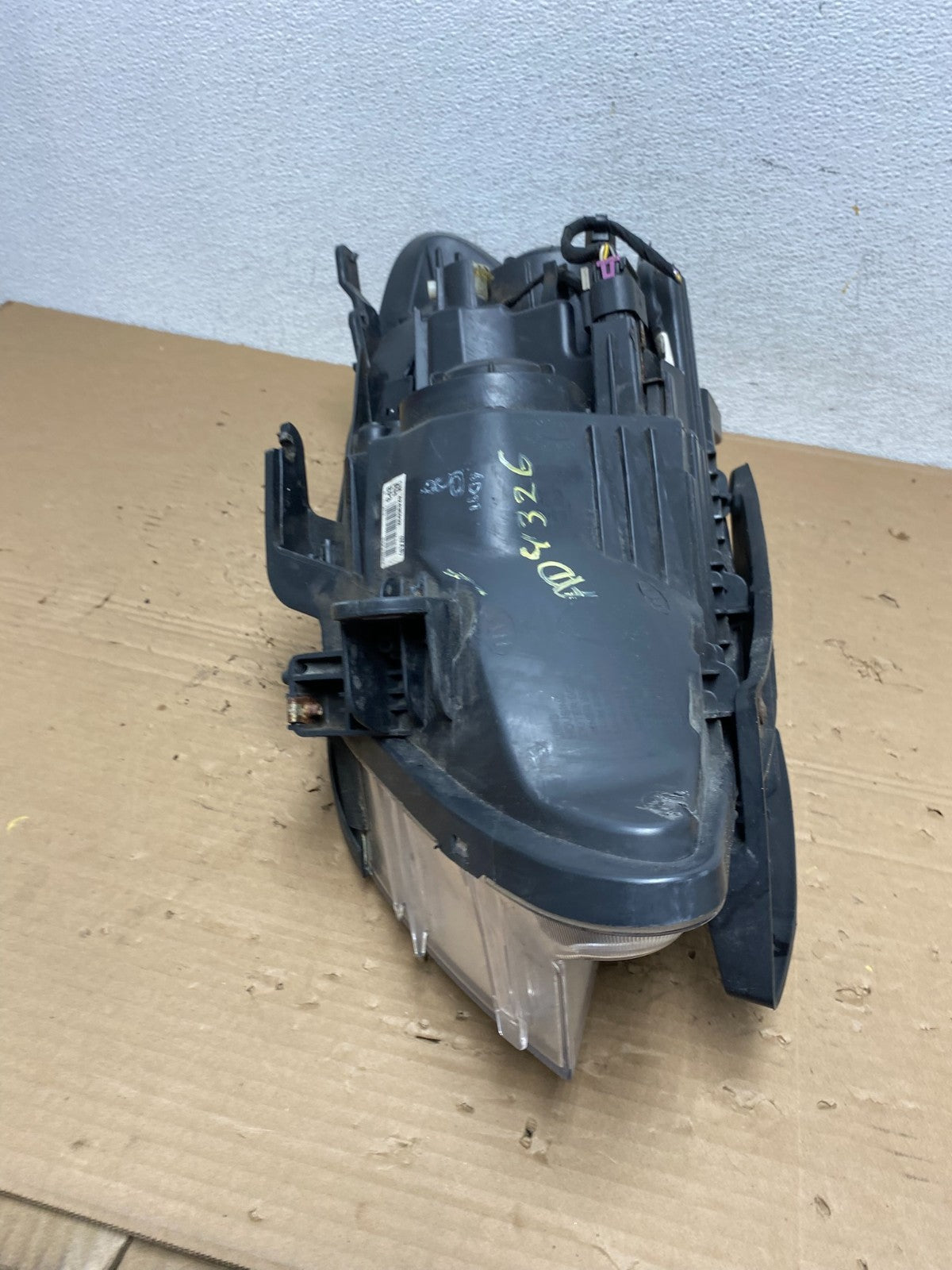 2013 - 2016 Buick Encore Right Passenger RH Side Halogen Headlight AD4326 DW10