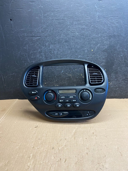 2001 to 2004 Toyota Sequoia AC Temp Heater Climate Control Bezel AI6372 DG0