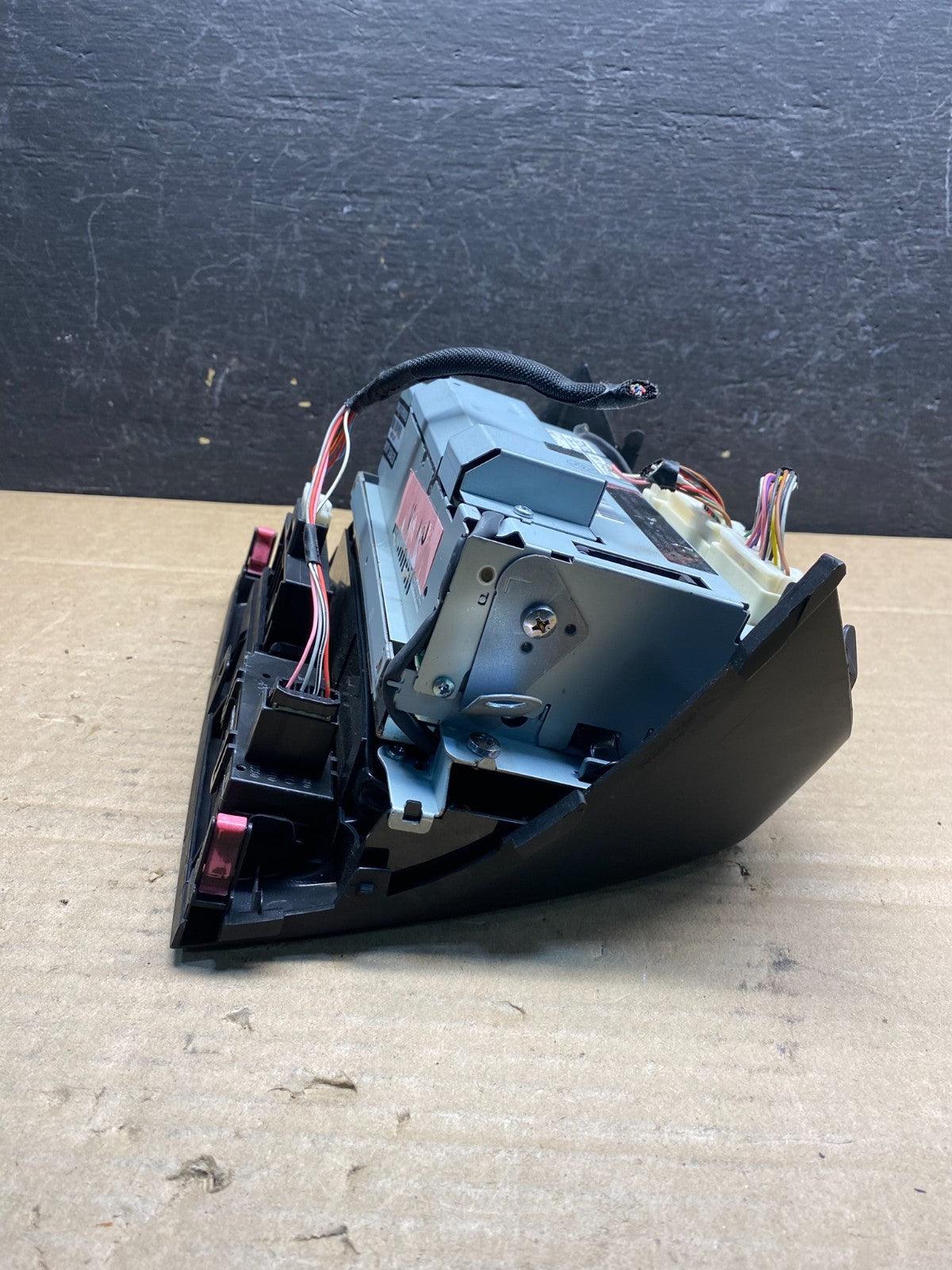 2006 to 2009 Toyota Prius Radio Stereo Receiver Screen Display AE8183 DG3