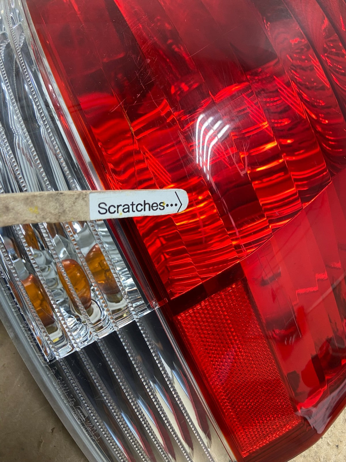 2005 to 2006 Hyundai Santa Fe Right Passenger Rh Side Tail Light Oem AA3953 DW3
