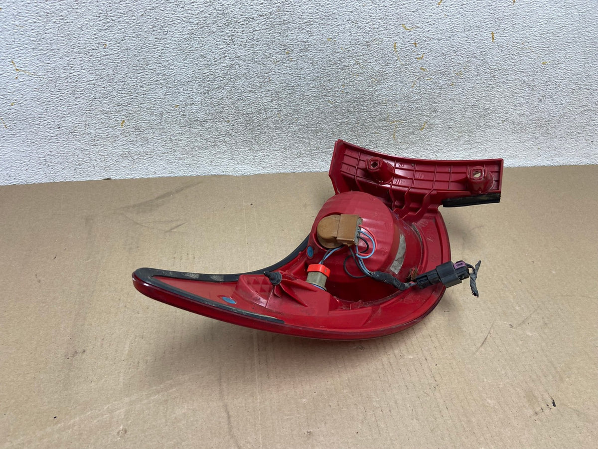 2009 2010 2011 2012 Chevrolet Traverse Right Passenger Tail Light AH6693 LK5