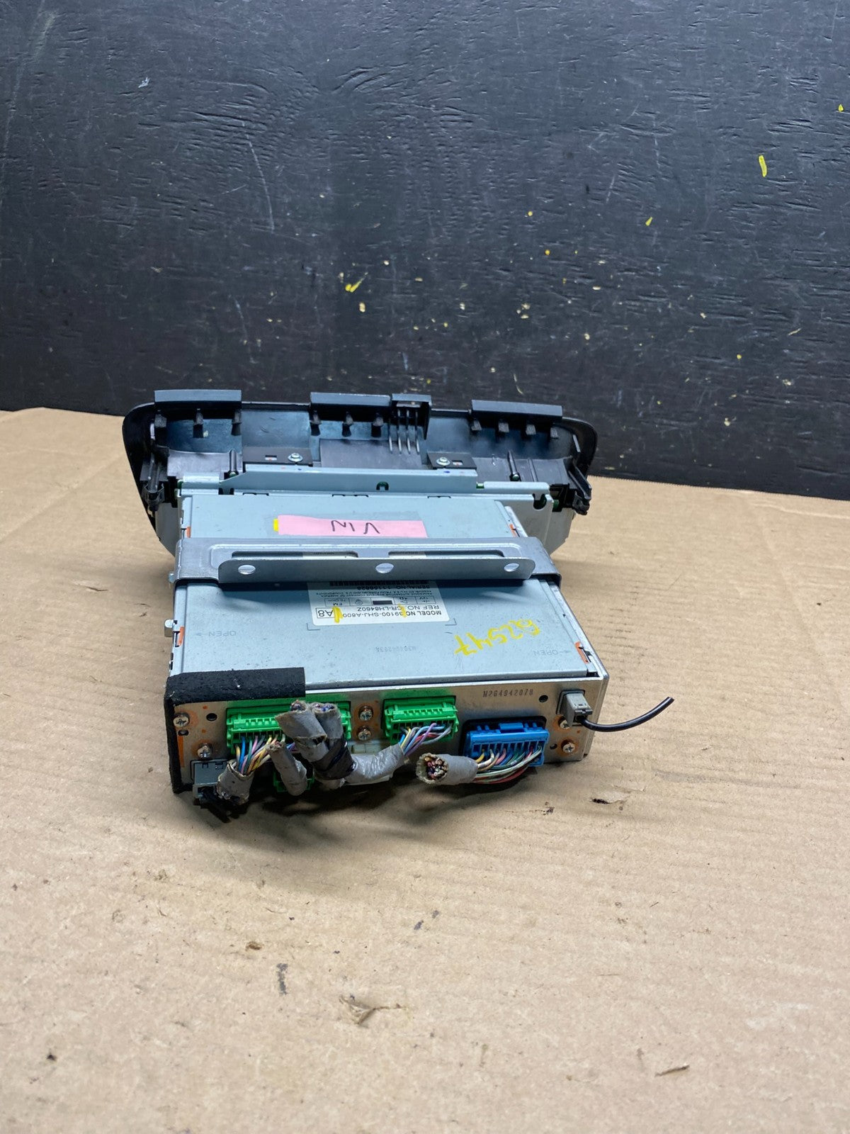 2005 to 2010 Honda Odyssey Am Fm Cd Player Radio Receiver Q2547 DG3