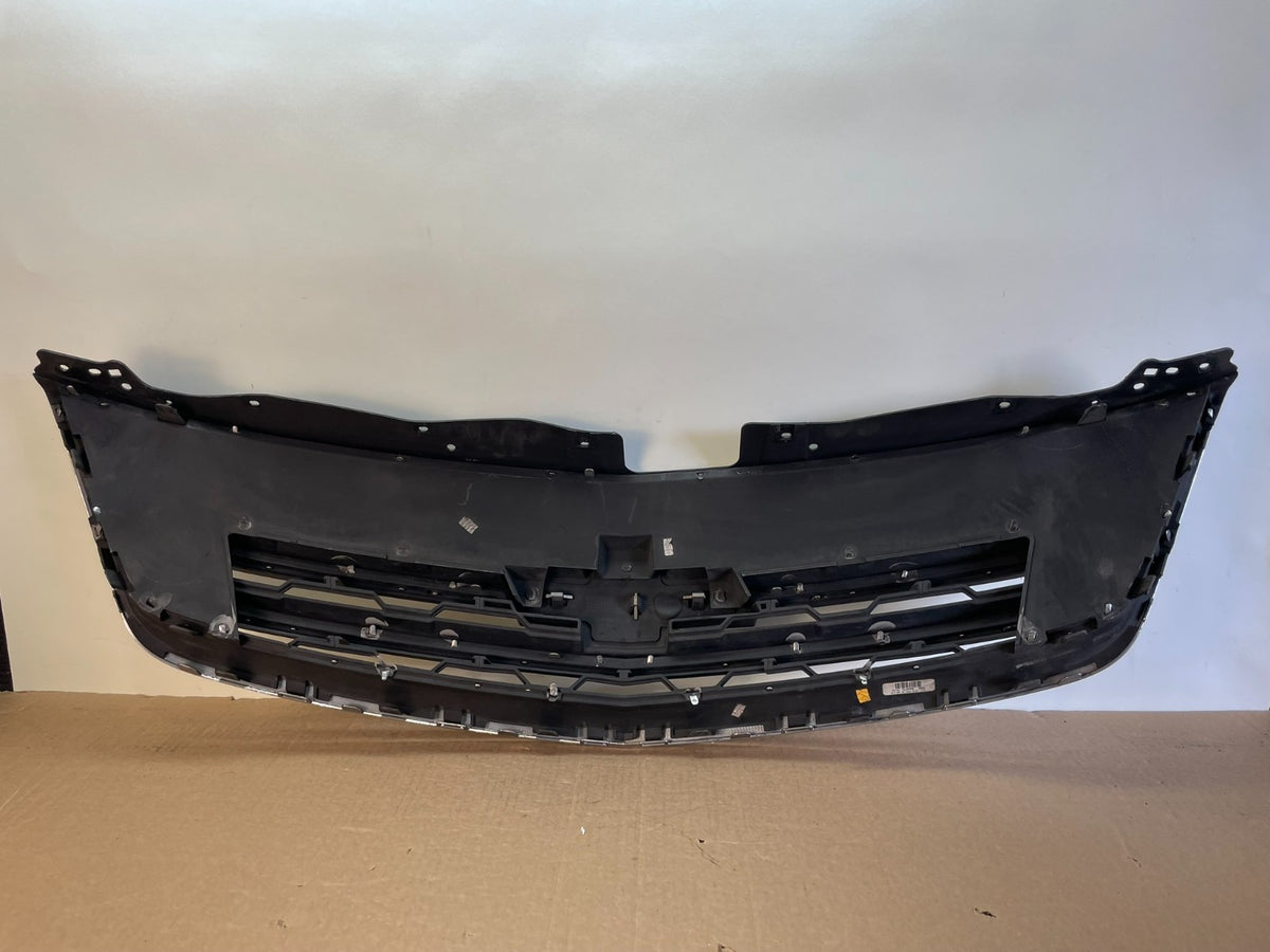 2013 to 2017 Chevrolet Traverse Front Upper Grill Grille AG9809 DG3