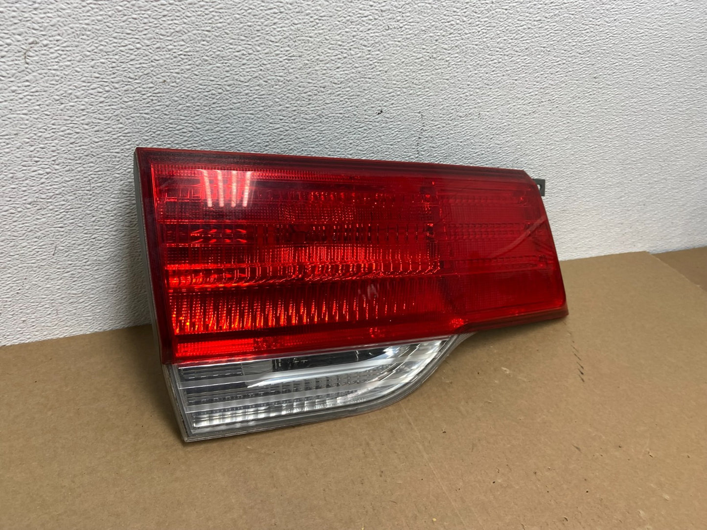 2008 to 2010 Honda Odyssey Left Driver LH Side Tail Light Inner Oem AC0025 DW2