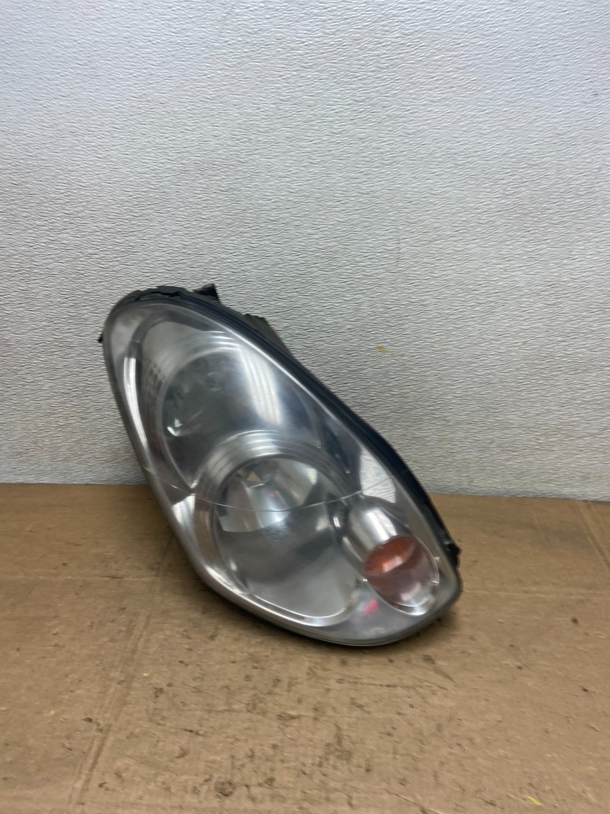 2005-2006 Infiniti G35 Right Passenger Hid Xenon Headlight Sedan Oem Y7082 DW0
