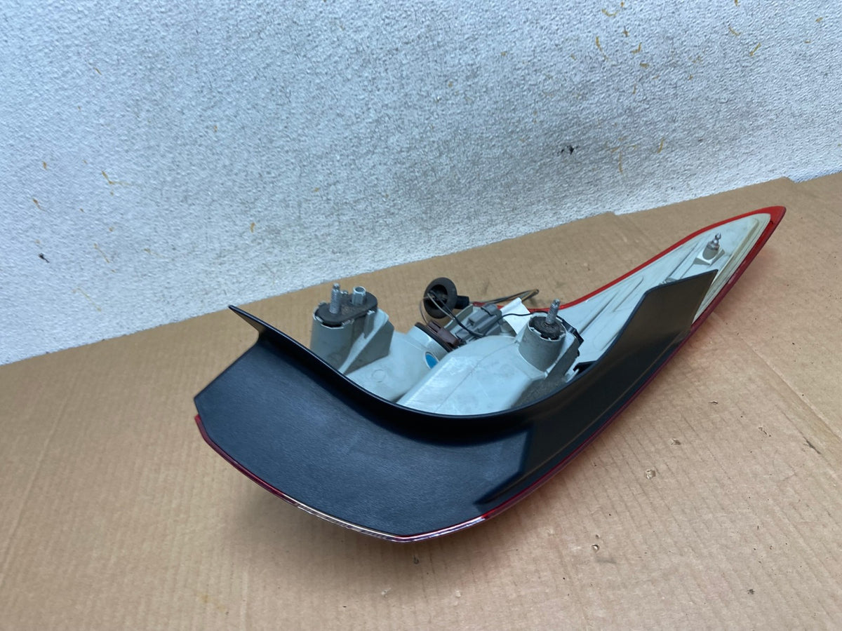 2012 2013 2014 Ford Focus Sedan Right Passenger Rh Side Tail Light AI5708 LK5