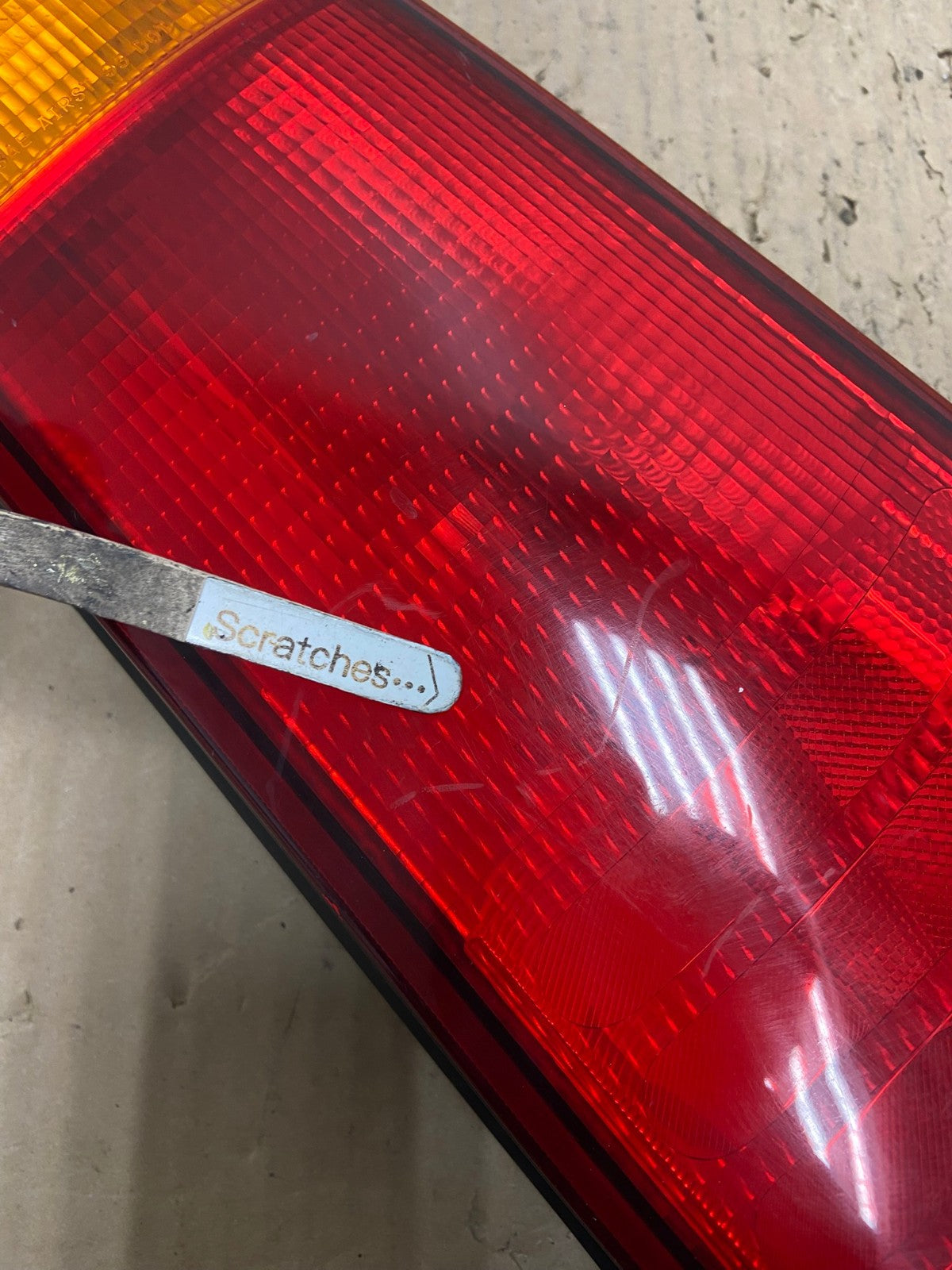 1997 1998 1999 2000 2001 Honda Crv Cr-v Right Passenger Tail Light AH2889 LK3