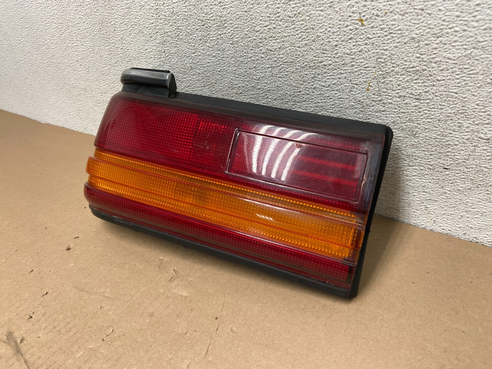 1990 - 1991 Toyota Camry Left Driver LH Inner Tail Light AG33711