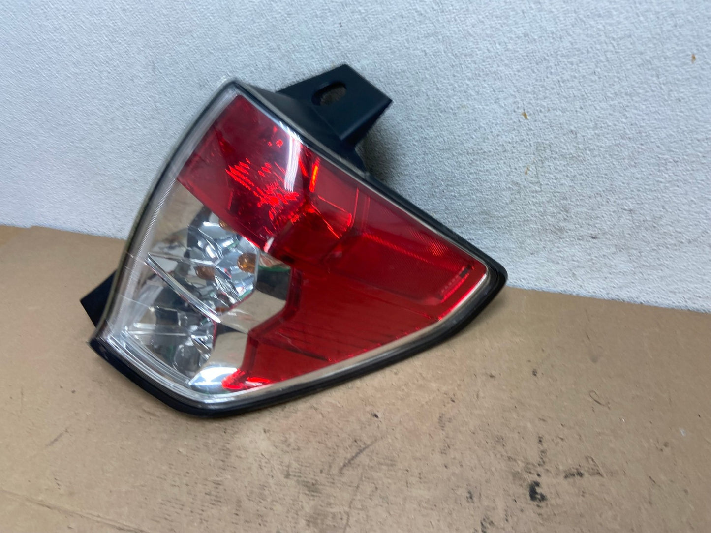 2009-2013 Subaru Forester Right Passenger Rh Side Tail Light AF5099 LK1