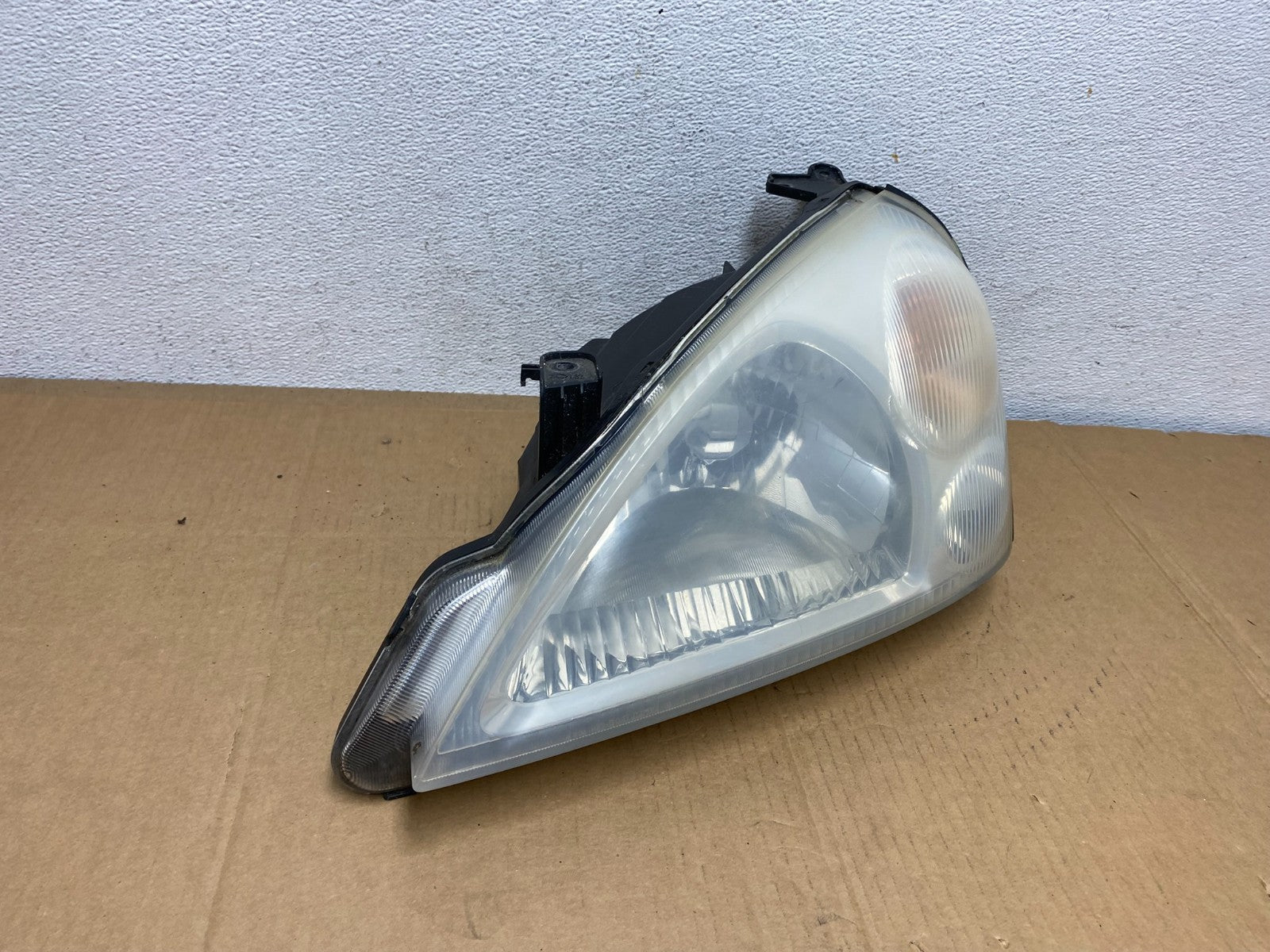 2002 to 2007 Suzuki Aerio Sedan Left Driver LH Halogen Headlight AD0741 DG2