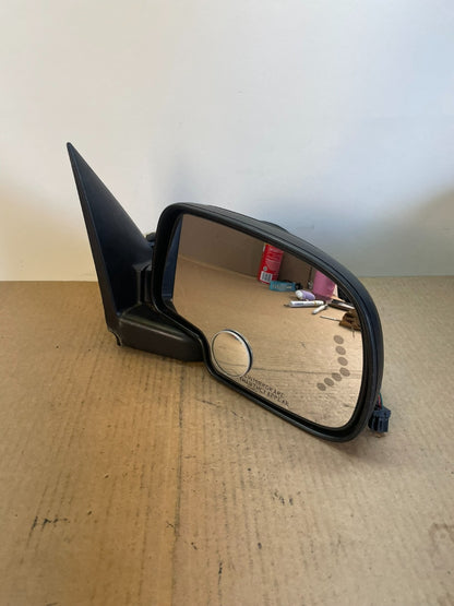 2003 to 2006 Gmc Yukon Right Passenger Turn Signal View Door Mirror AF5566 DG2