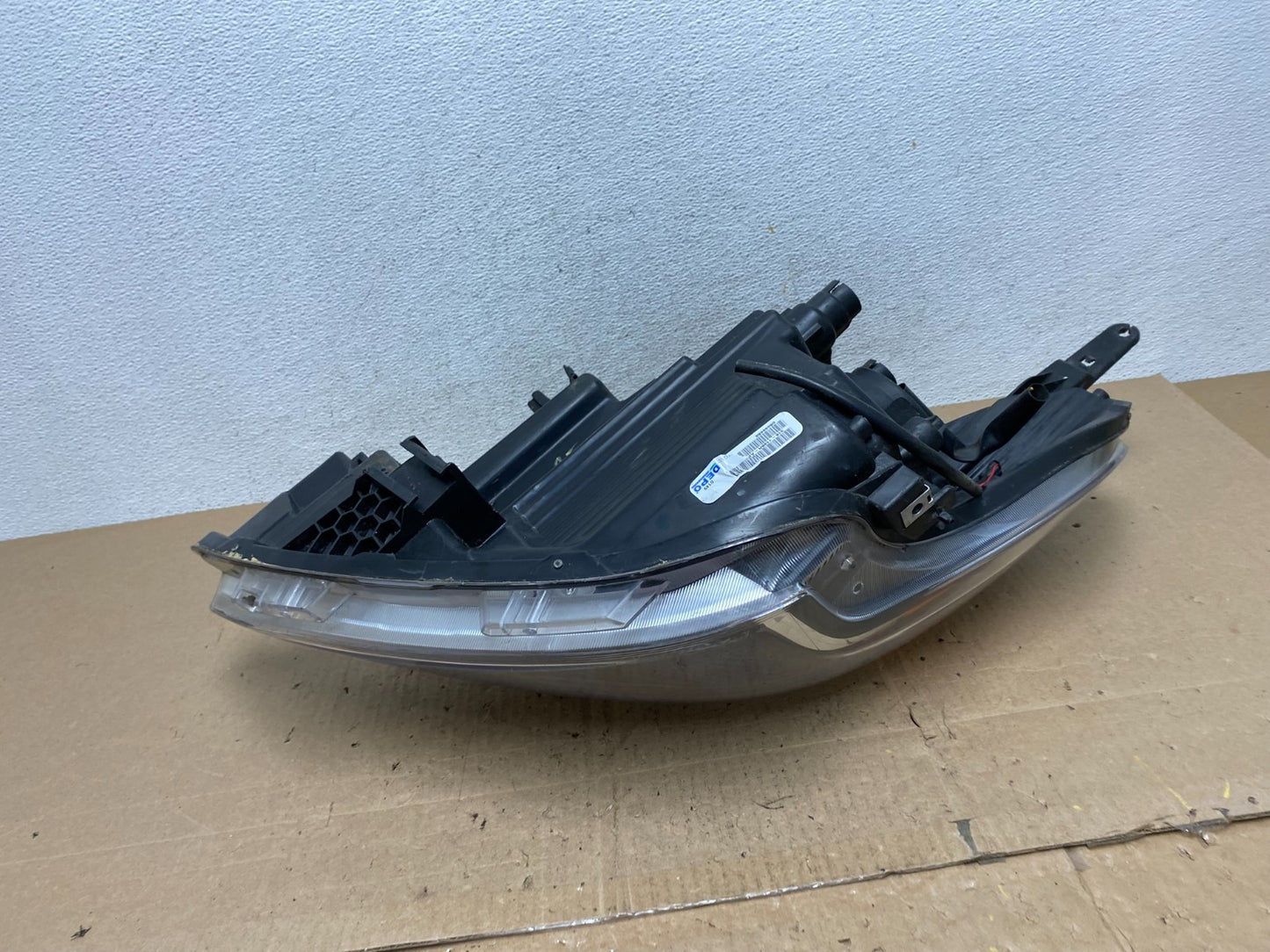 2015 to 2019 Nissan Versa Headlight Right Passenger RH Side DEPO AE6549 DW7