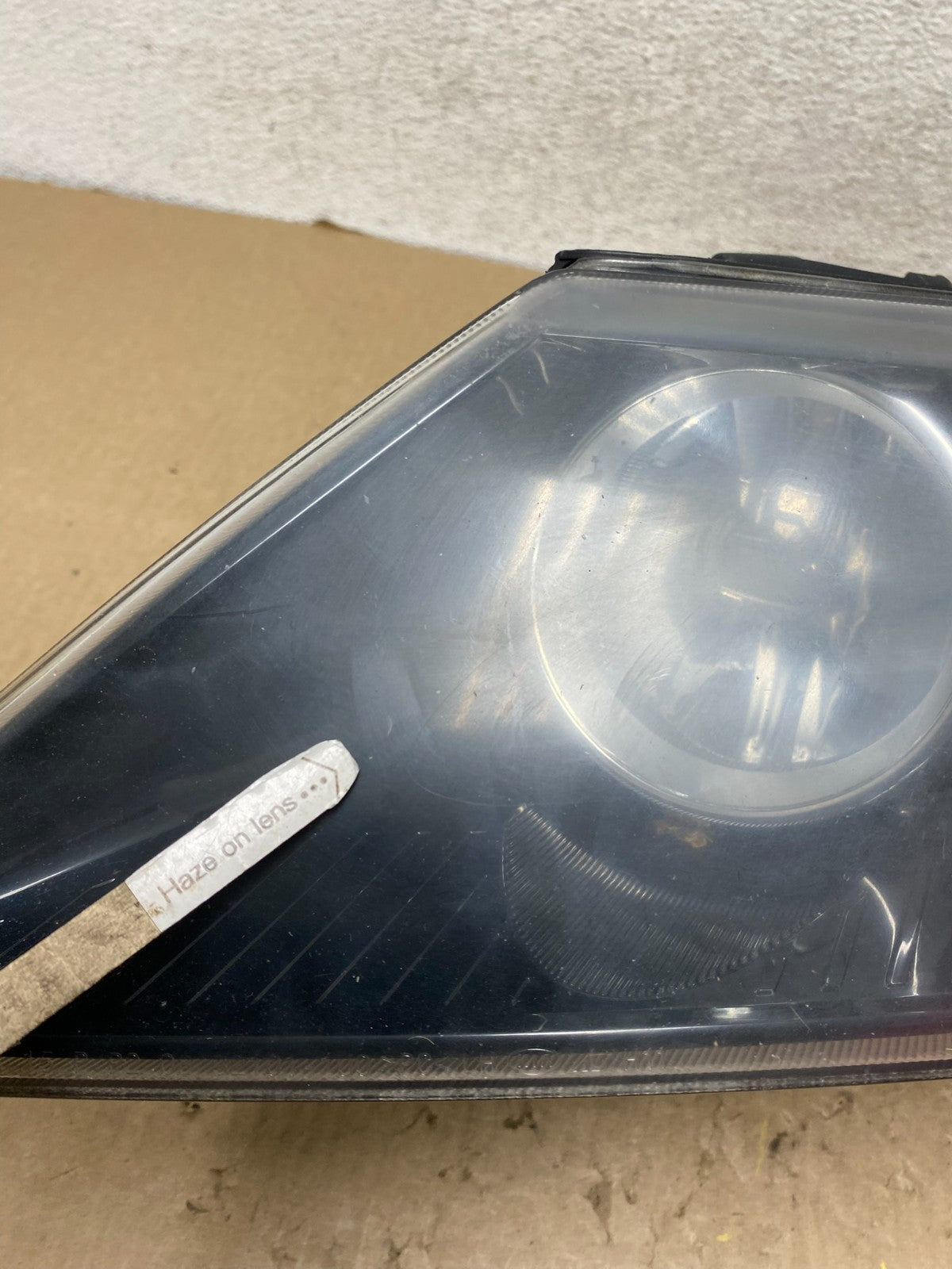 2011 to 2013 Kia Sorento Left Driver LH Side Headlight Halogen AG8071 DW4