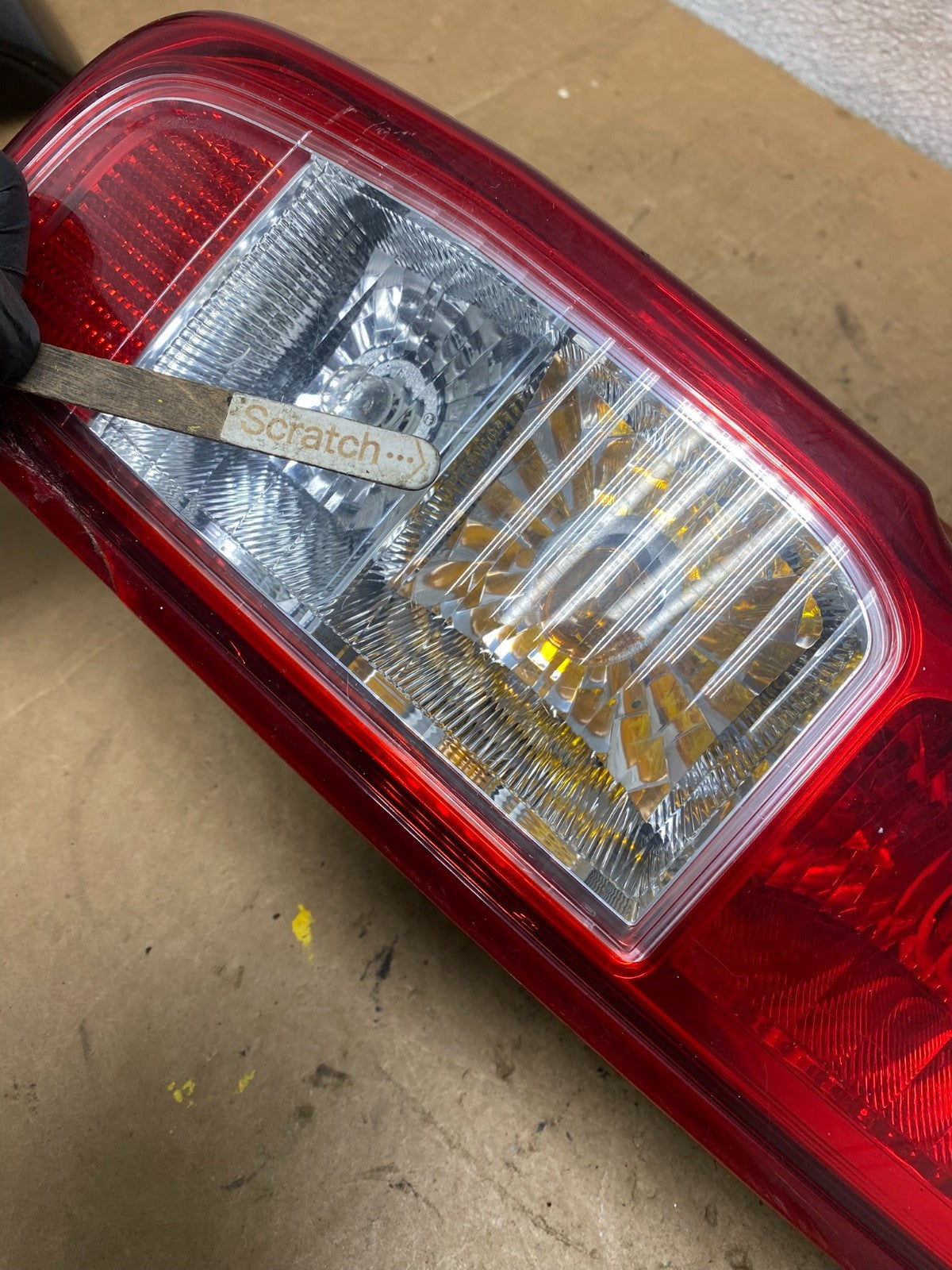 2005 to 2014 Nissan Frontier Left Driver LH Side Tail light Oem X6684 PS3