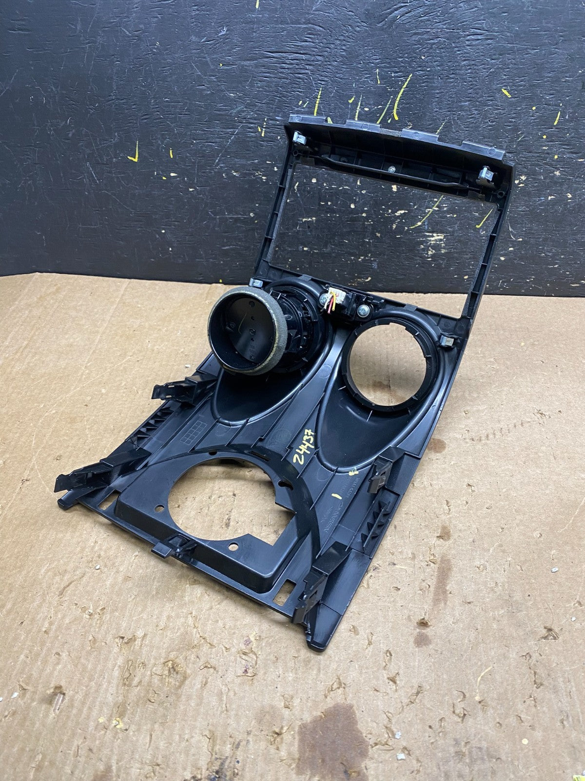 OEM 2011 2012 2013 Nissan Rogue Dash Upper Center Radio Bezel Trim z4437 DG4