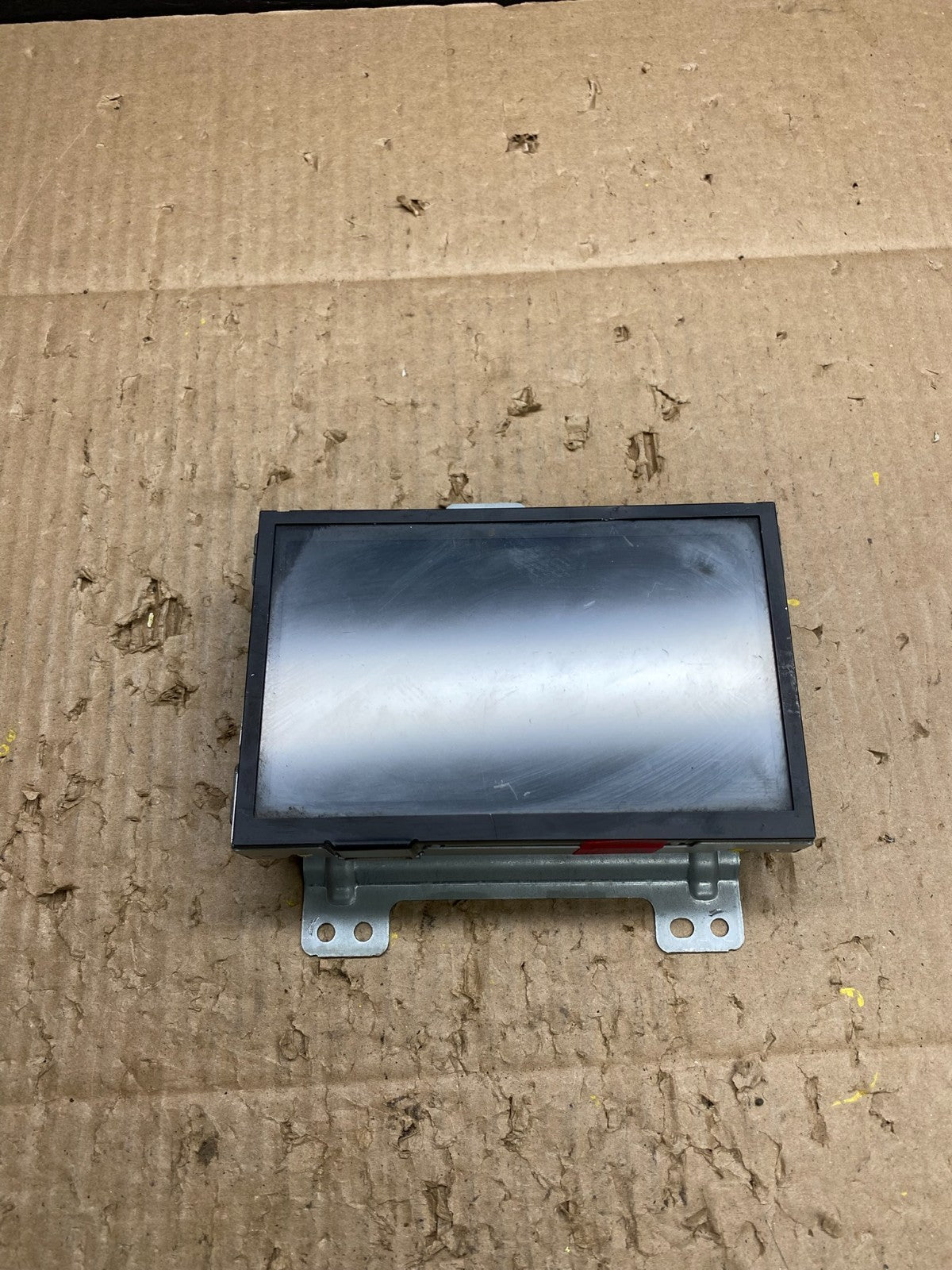 2008 to 2012 Nissan Armada QX56 Display Screen Information v1614 DG0