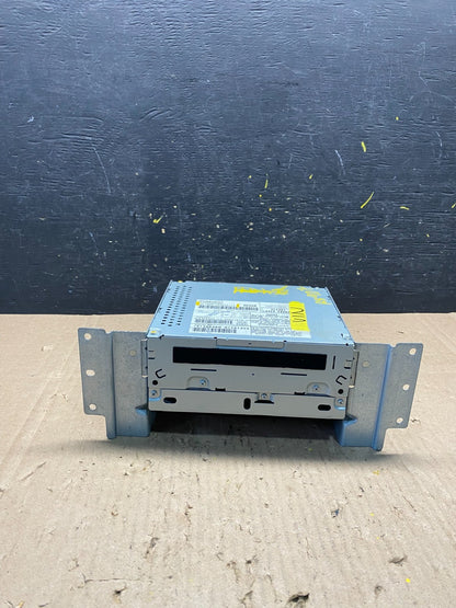 2009 2010 2011 Jaguar XF Radio Receiver CD Player T5809 DG0
