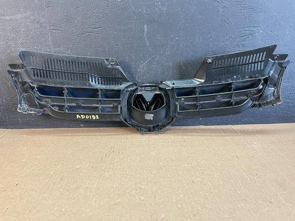 2004 to 2009 Volkswagen Golf MK5 Front Bumper Grill Grille 1k0853655 AD0182 DG4