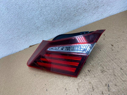 2016 to 2017 Honda Accord Right Passenger Side Tail Light Inner AF83081